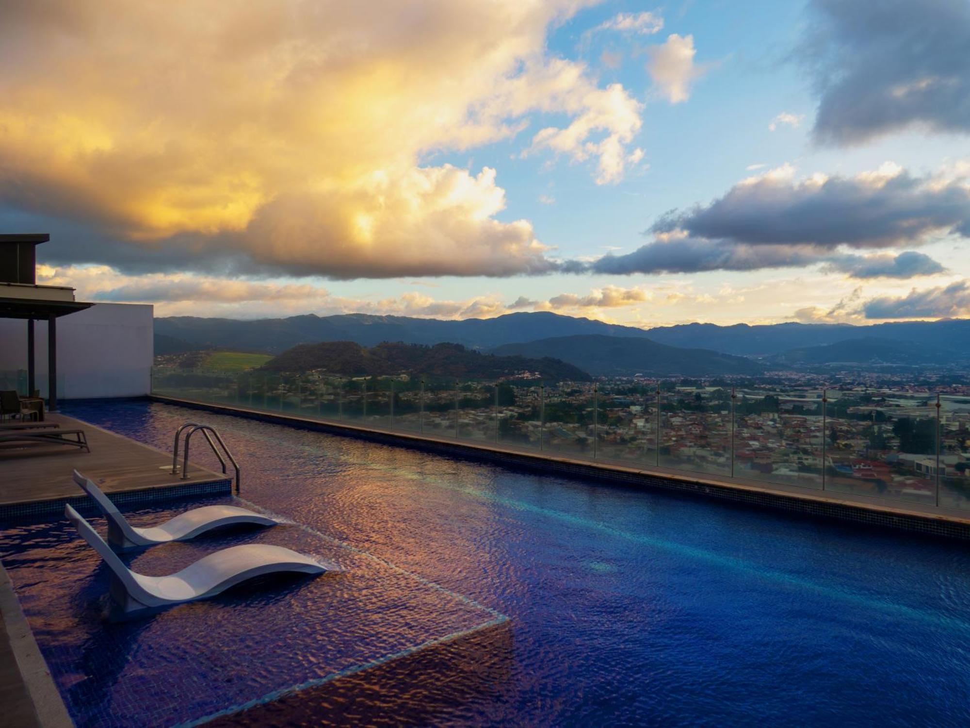 Ifreses, Study Full Equipped Whith Pool, Air- Conditioning, Spectacular View Of The City, Parking With Additional Payment Curridabat Εξωτερικό φωτογραφία
