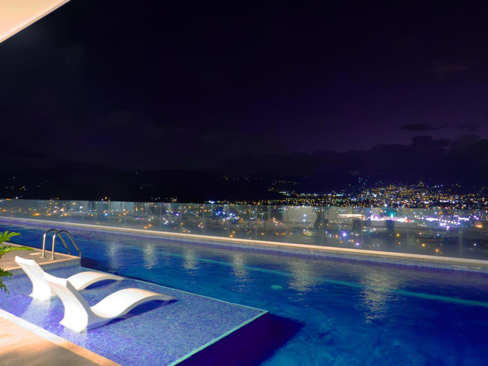 Ifreses, Study Full Equipped Whith Pool, Air- Conditioning, Spectacular View Of The City, Parking With Additional Payment Curridabat Εξωτερικό φωτογραφία